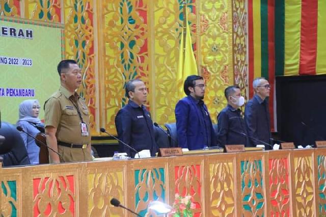 Ketua DPRD Pekanbaru Pimpin Paripurna Ranperda Penyelenggaraan Kesejahteraan Sosial